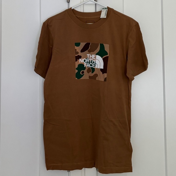 The North Face T-Shirts NEW - Picture 1 of 2